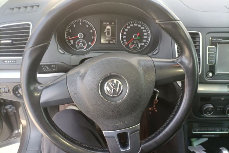 Used Volkswagen Sharan 2014 2.0 TSI Standard Model Steering Wheel