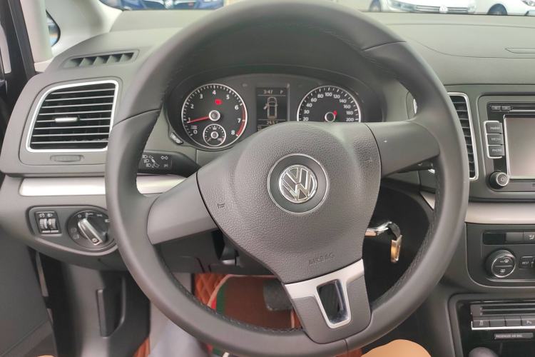 Used Volkswagen Sharan 2014 2.0 TSI Standard Model Steering Wheel