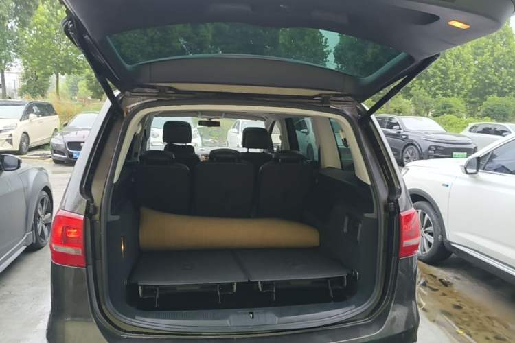 Used Volkswagen Sharan 2014 2.0 TSI Luxury Model Trunk