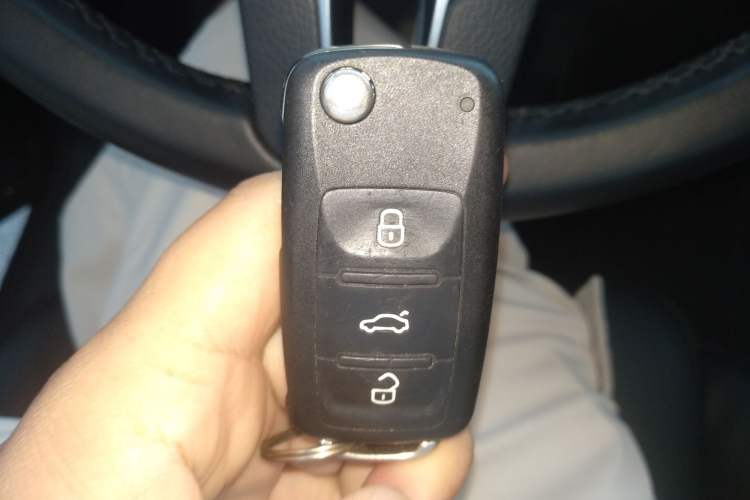Used Volkswagen Sharan 2014 2.0 TSI Standard Model Vehicle Key