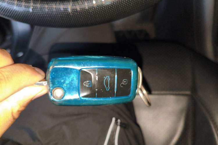 Used Volkswagen Sharan 2014 2.0 TSI Standard Model Vehicle Key