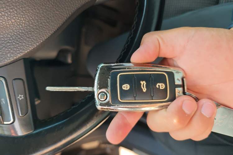 Used Volkswagen Sharan 2014 2.0 TSI Standard Model Vehicle Key