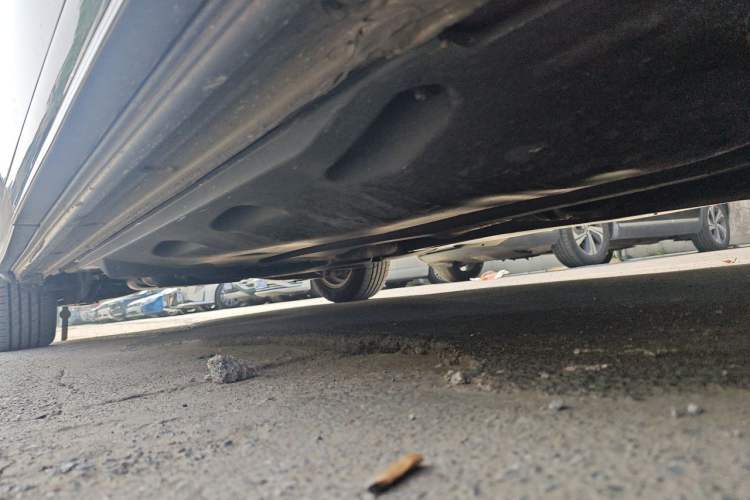 Used Volkswagen Sharan 2014 2.0 TSI Standard Model Chassis Front Right