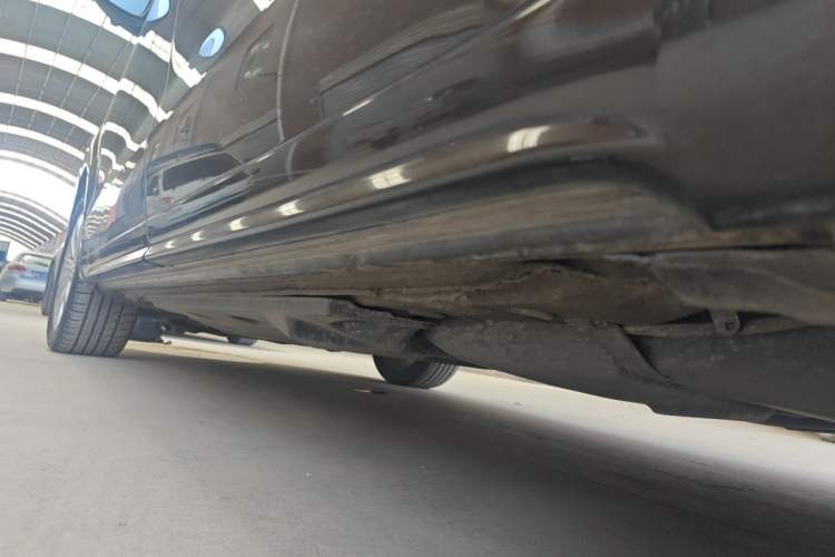 Used Volkswagen Sharan 2014 2.0 TSI Comfort Model Chassis Rear Left