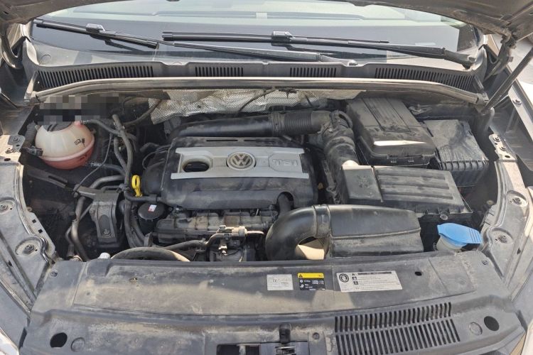 Used Volkswagen Sharan 2014 2.0 TSI Standard Model Engine Bay