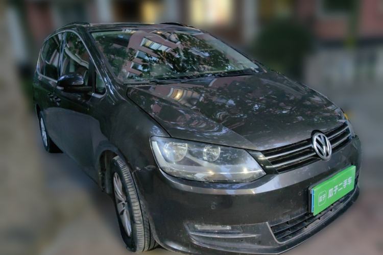 Used Volkswagen Sharan 2014 2.0 TSI Standard Model Front Right 45 Deg