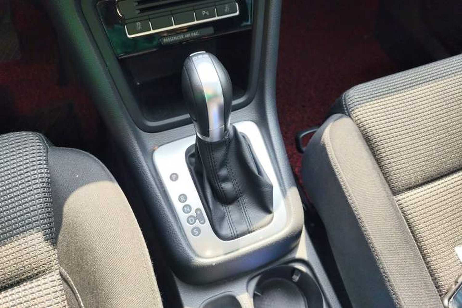 Used Volkswagen Sharan 2014 2.0 TSI Standard Model Gear Lever