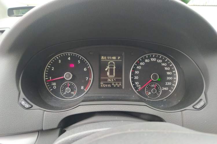 Used Volkswagen Sharan 2014 2.0 TSI Standard Model Instrument Cluster