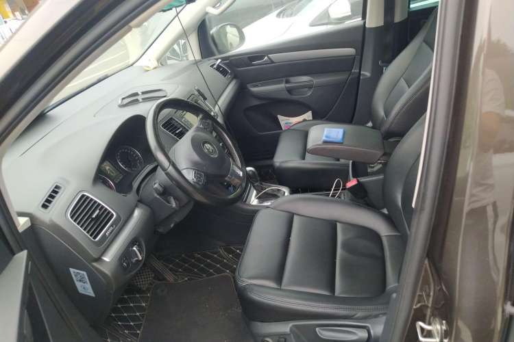 Used Volkswagen Sharan 2014 2.0 TSI Standard Model Left Front Seat