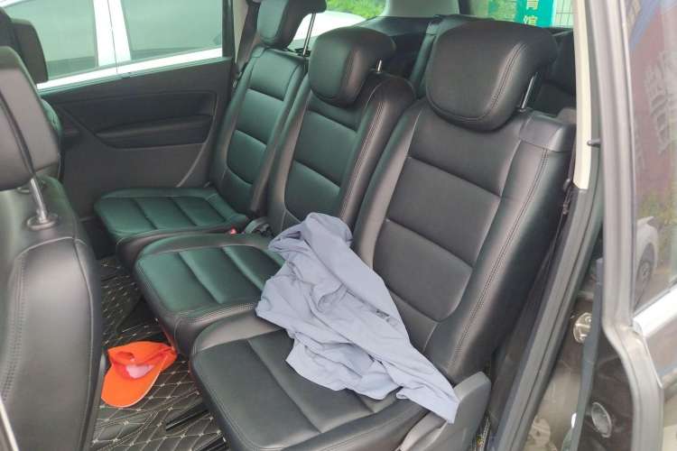 Used Volkswagen Sharan 2014 2.0 TSI Standard Model Left Rear Seat