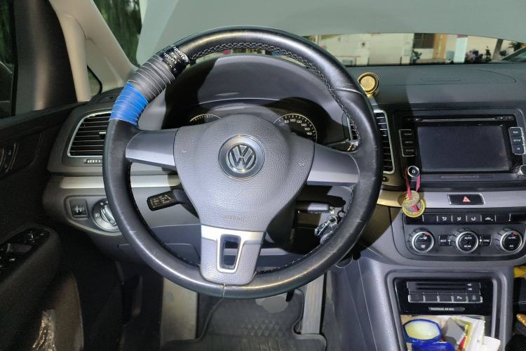 Used Volkswagen Sharan 2014 2.0 TSI Standard Model Steering Wheel