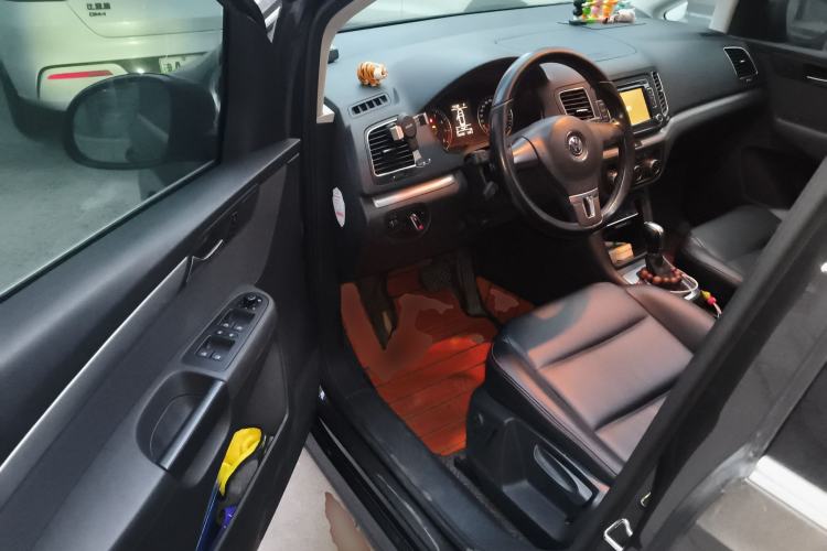 Used Volkswagen Sharan 2014 2.0 TSI Standard Model Driver Seat