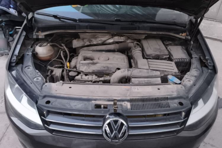 Used Volkswagen Sharan 2014 2.0 TSI Standard Model Engine Bay