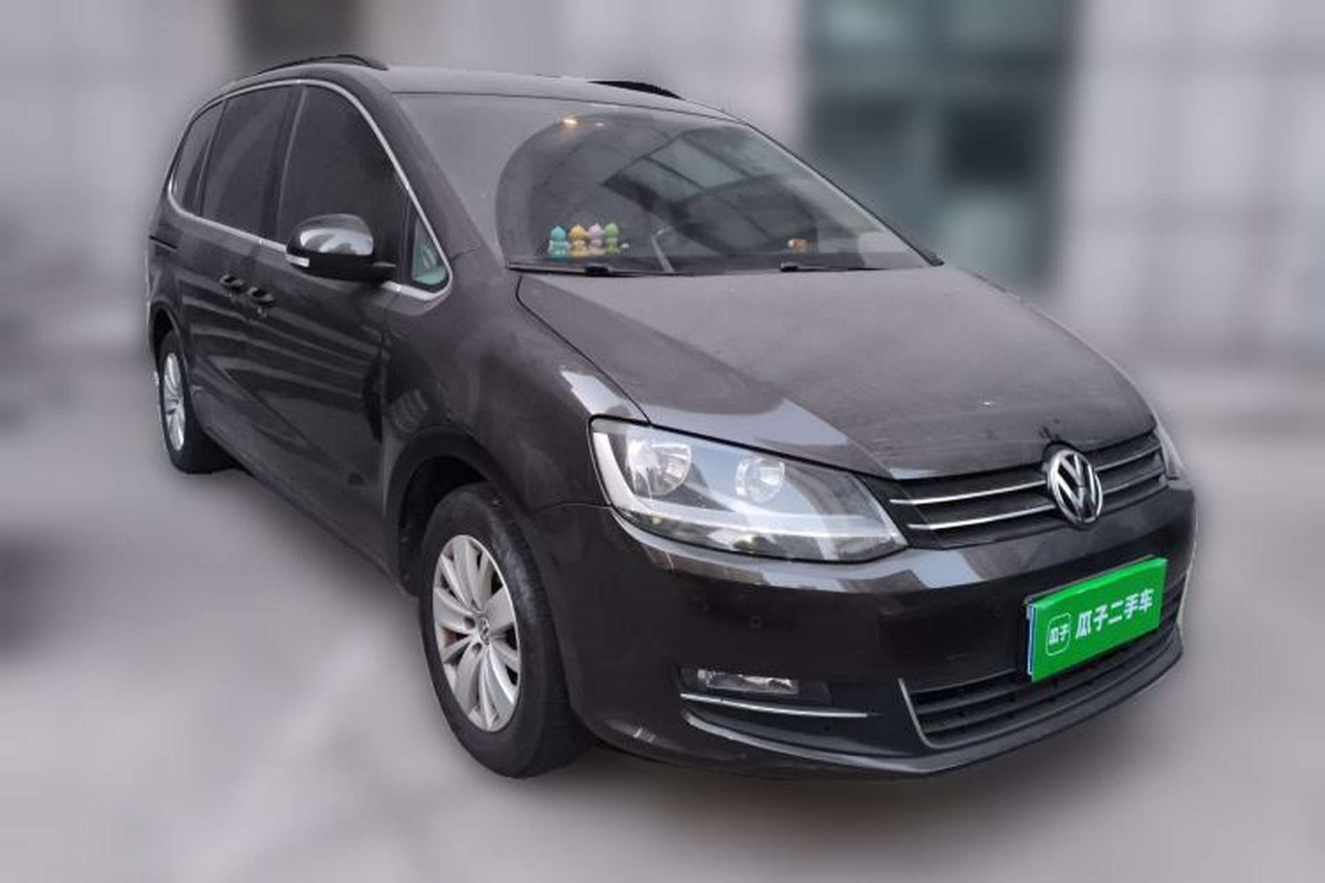 Used Volkswagen Sharan 2014 2.0 TSI Standard Model Front Right 45 Deg
