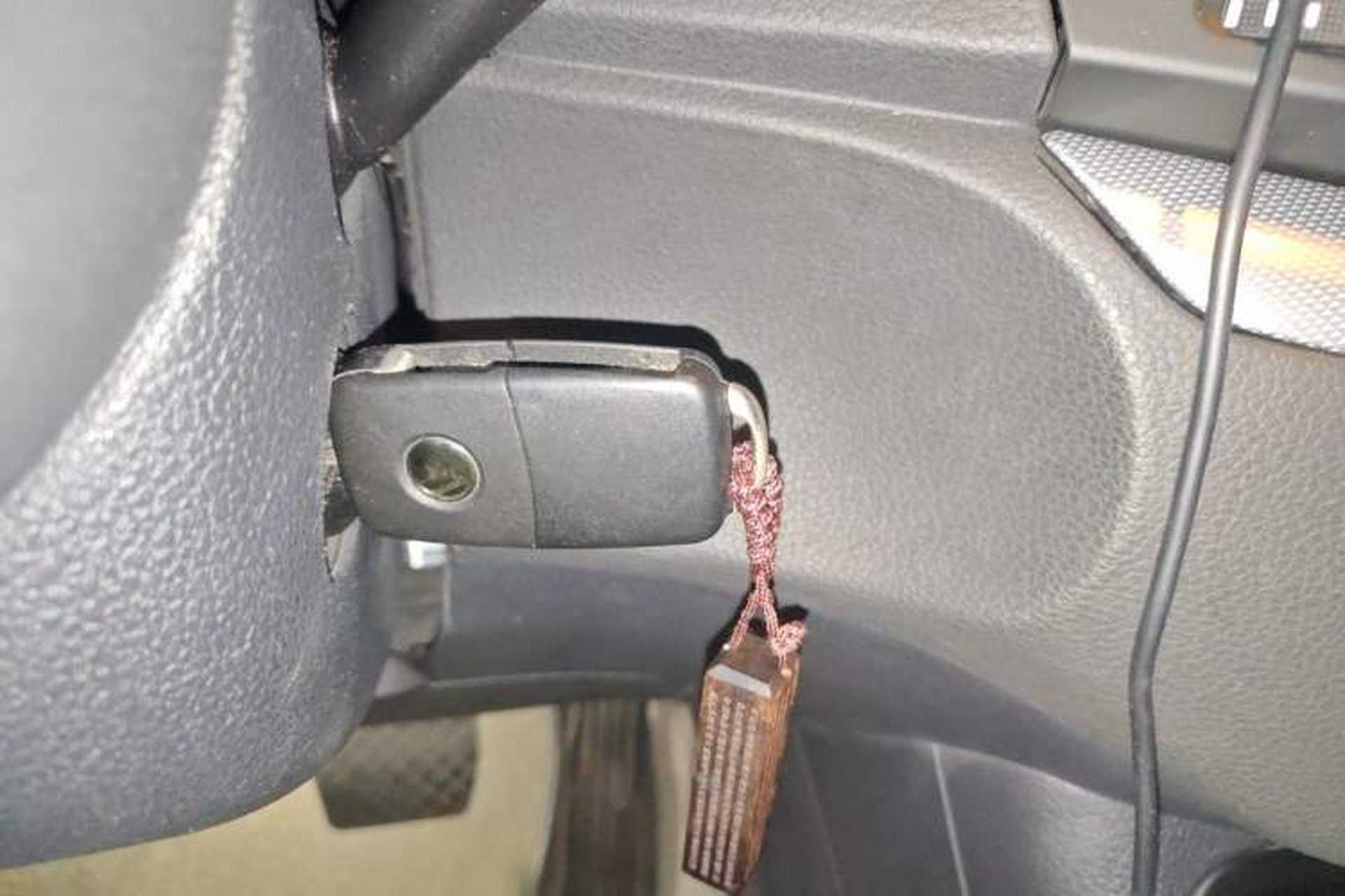 Used Volkswagen Sharan 2014 2.0 TSI Standard Model Vehicle Key