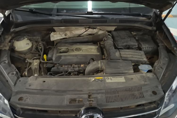 Used Volkswagen Sharan 2014 2.0 TSI Comfort Model Engine Bay