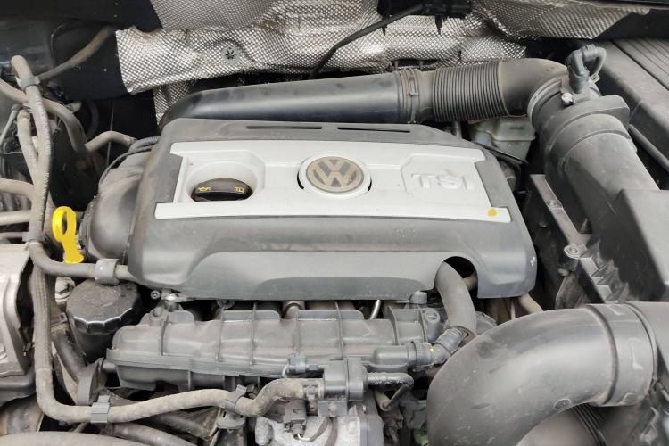 Used Volkswagen Sharan 2014 2.0 TSI Comfort Model Engine Bay