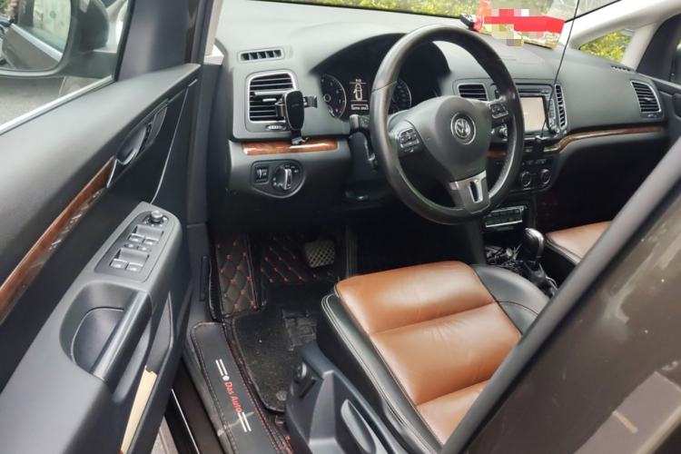 Used Volkswagen Sharan 2014 2.0 TSI Comfort Model Interior 3