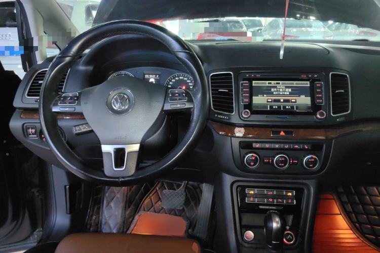 Used Volkswagen Sharan 2014 2.0 TSI Luxury Model Steering Wheel