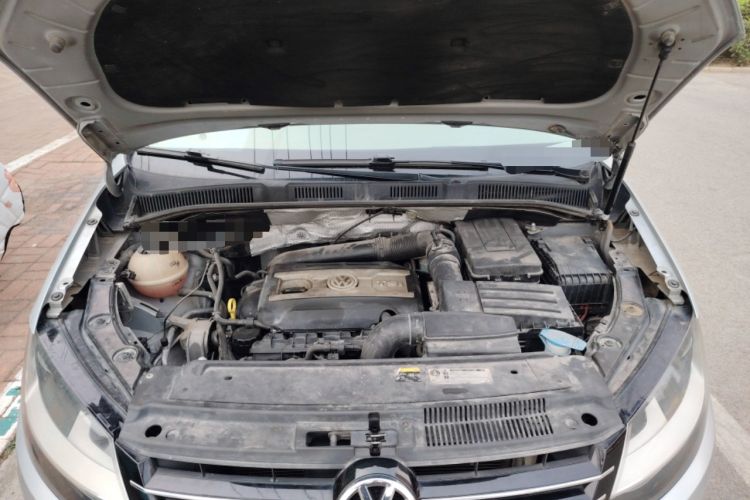 Used Volkswagen Sharan 2014 2.0 TSI Standard Model Engine Bay