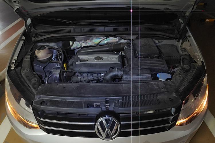 Used Volkswagen Sharan 2014 2.0 TSI Standard Model Engine Bay