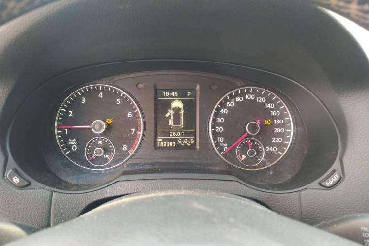 Used Volkswagen Sharan 2014 2.0 TSI Standard Model Instrument Cluster