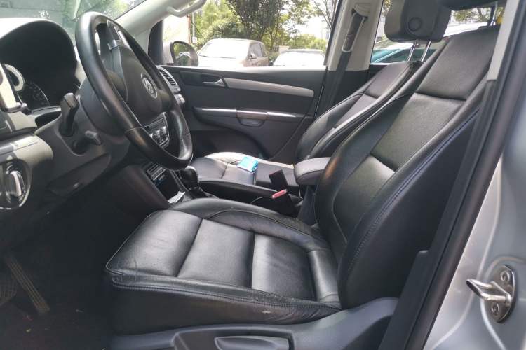 Used Volkswagen Sharan 2014 2.0 TSI Standard Model Left Front Seat