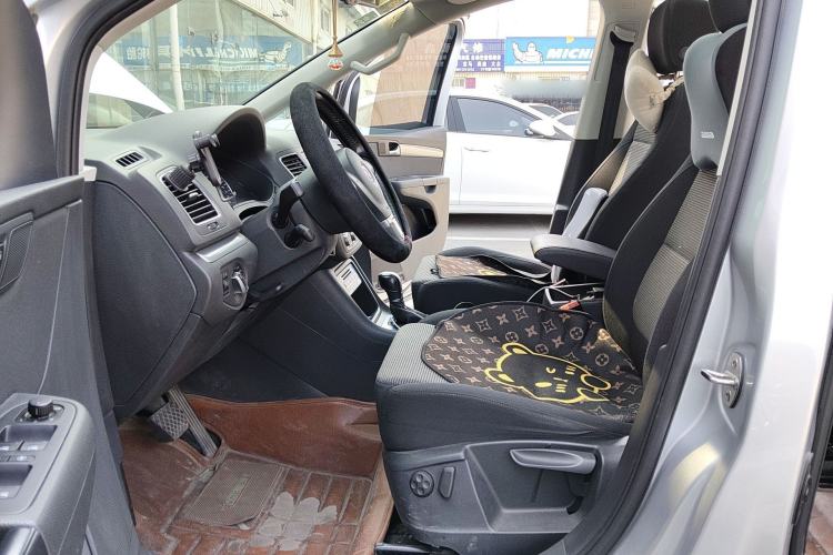 Used Volkswagen Sharan 2014 2.0 TSI Standard Model Left Front Seat