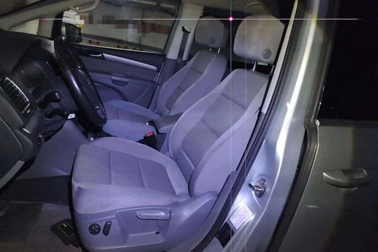 Used Volkswagen Sharan 2014 2.0 TSI Standard Model Left Front Seat