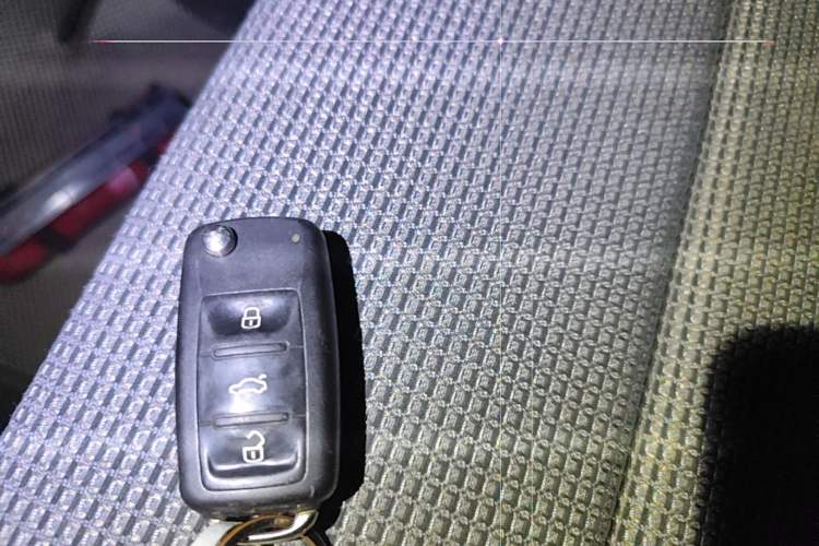 Used Volkswagen Sharan 2014 2.0 TSI Standard Model Vehicle Key