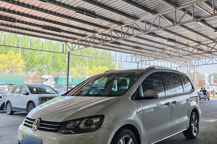 Used Volkswagen Sharan 2014 2.0 TSI Comfort Model Guazi used car, China used car export, Used car for sale, Used Volkswagen cars, Cheapest cars for sale