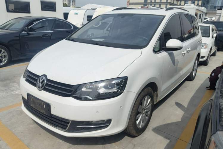 Used Volkswagen Sharan 2014 2.0 TSI Standard Model Guazi used car, China used car export, Used car for sale, Used cars, Cheapest cars for sale
