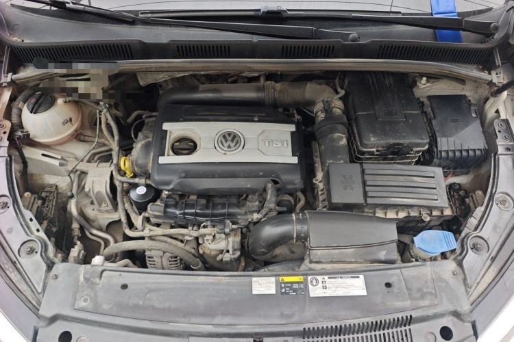 Used Volkswagen Sharan 2014 2.0 TSI Standard Model Engine Bay