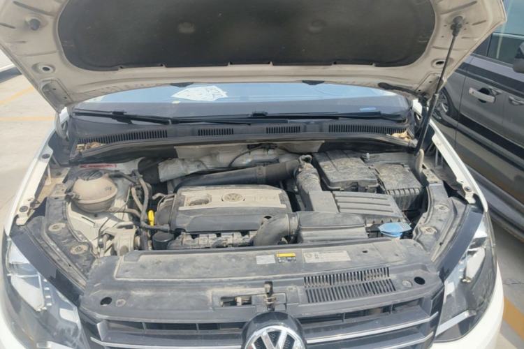 Used Volkswagen Sharan 2014 2.0 TSI Standard Model Engine Bay