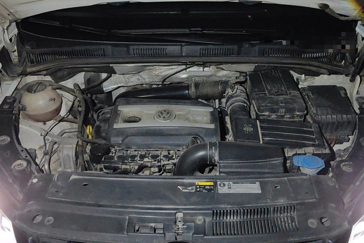 Used Volkswagen Sharan 2014 2.0 TSI Comfort Model Engine Bay