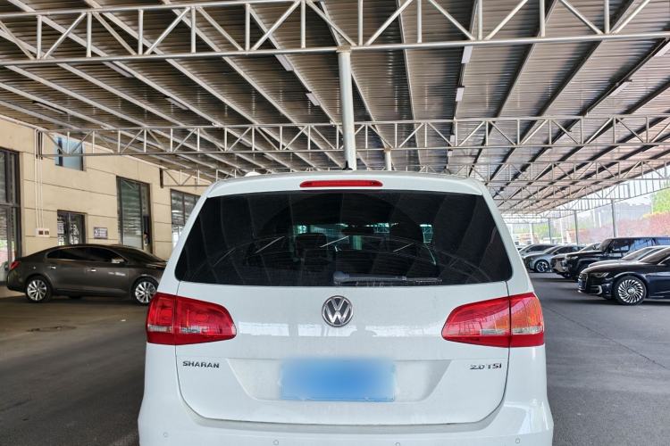 Used Volkswagen Sharan 2014 2.0 TSI Comfort Model Exterior 5