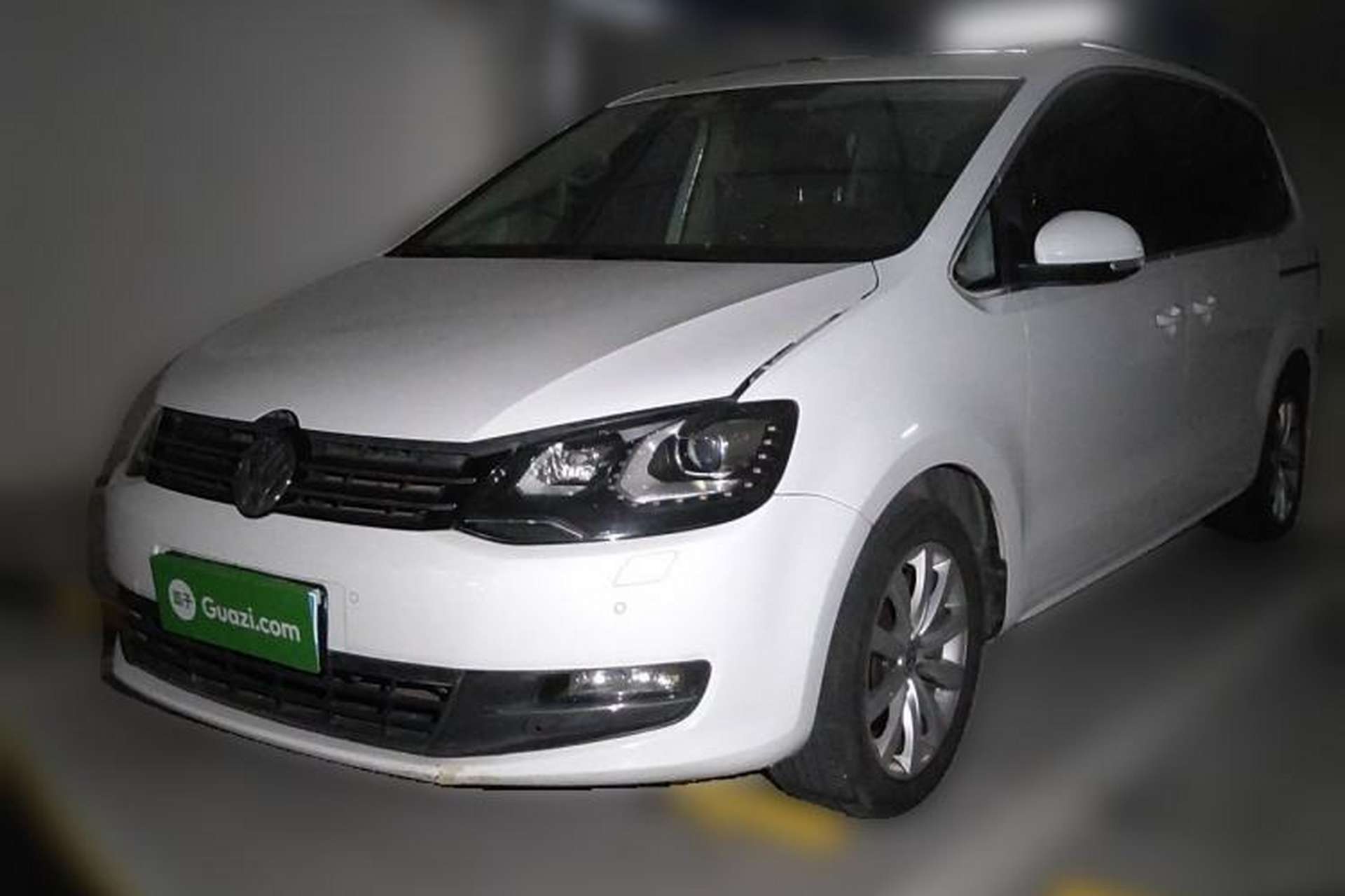 Used Volkswagen Sharan 2014 2.0 TSI Comfort Model Front Left 45 Deg