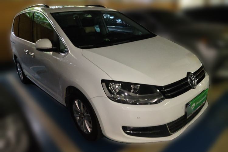 Used Volkswagen Sharan 2014 2.0 TSI Standard Model Front Right 45 Deg