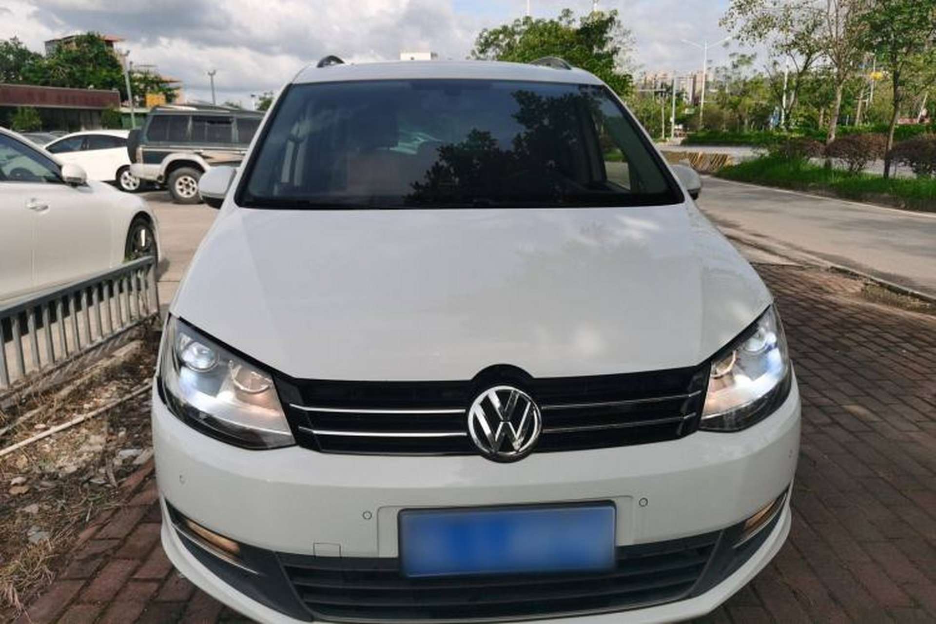 Used Volkswagen Sharan 2014 2.0 TSI Standard Model Front