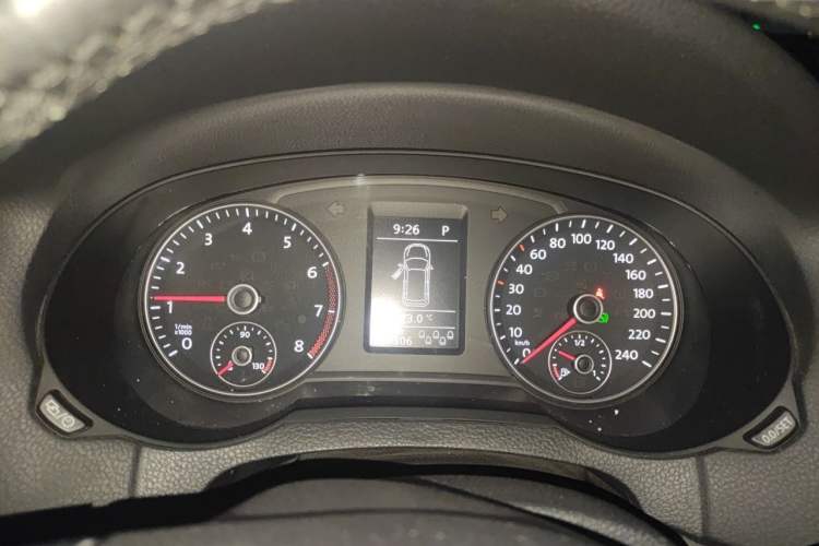 Used Volkswagen Sharan 2014 2.0 TSI Comfort Model Instrument Cluster