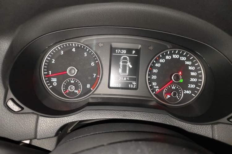 Used Volkswagen Sharan 2014 2.0 TSI Standard Model Instrument Cluster