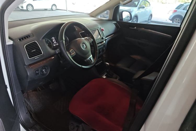 Used Volkswagen Sharan 2014 2.0 TSI Comfort Model Interior 1