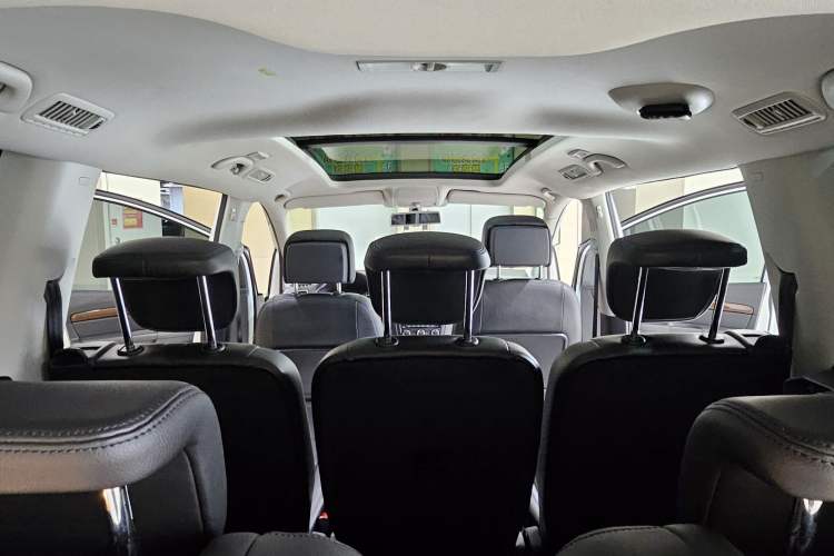 Used Volkswagen Sharan 2014 2.0 TSI Comfort Model Interior 15