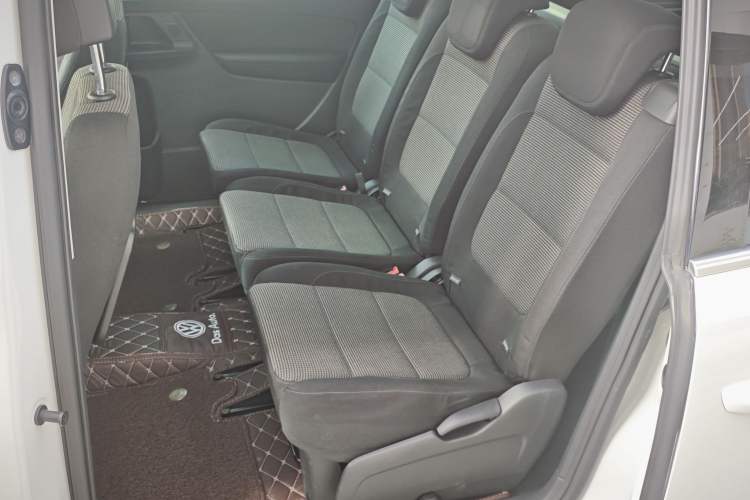 Used Volkswagen Sharan 2014 2.0 TSI Standard Model Interior 7