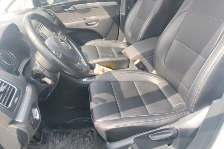 Used Volkswagen Sharan 2014 2.0 TSI Standard Model Left Front Seat