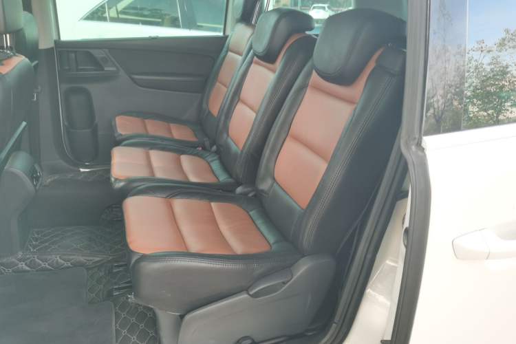 Used Volkswagen Sharan 2014 2.0 TSI Standard Model Left Rear Seat