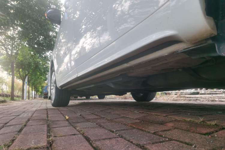 Used Volkswagen Sharan 2014 2.0 TSI Standard Model Left Side Sill