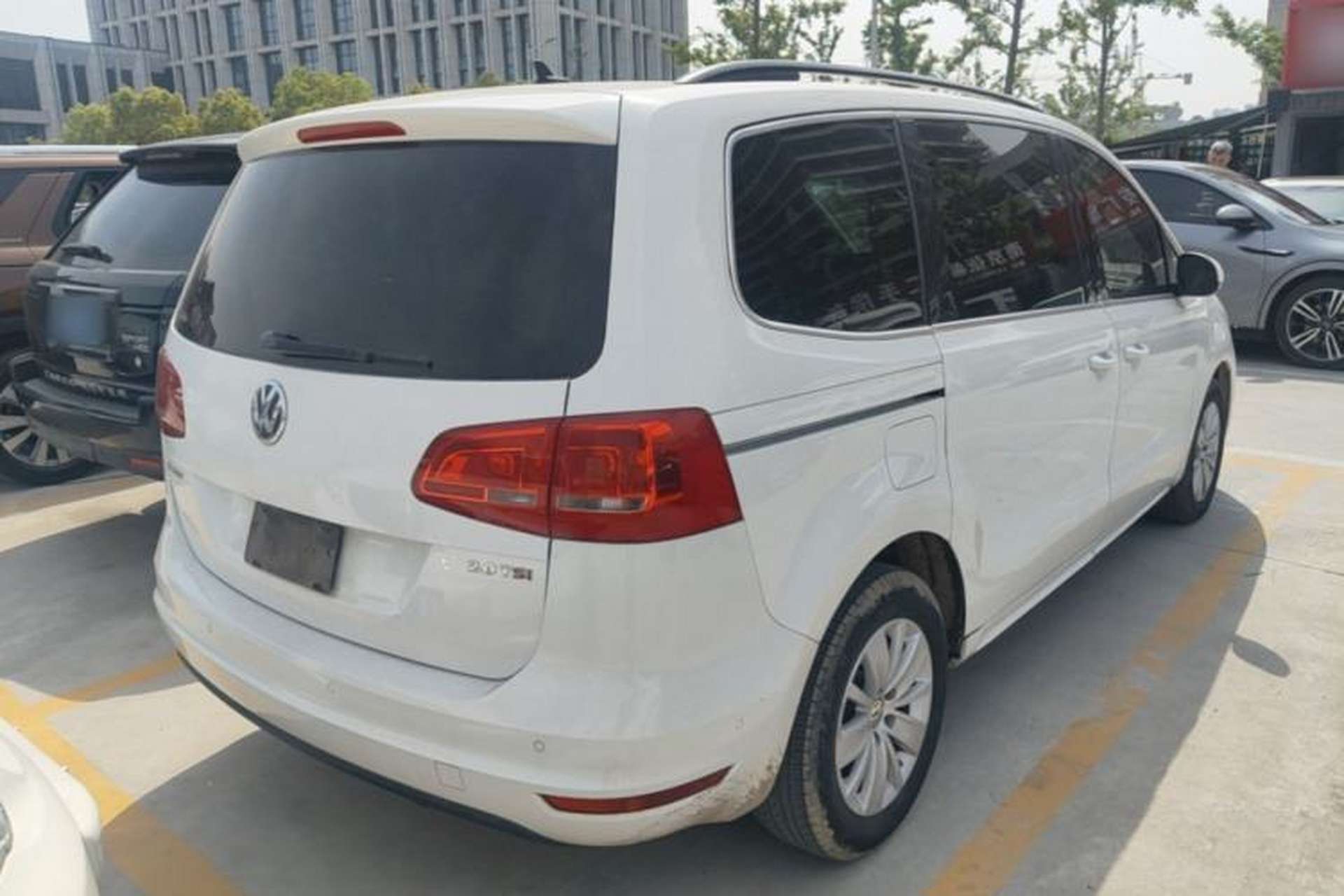 Used Volkswagen Sharan 2014 2.0 TSI Standard Model Rear Right 45 Deg