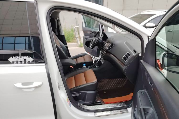Used Volkswagen Sharan 2014 2.0 TSI Comfort Model Right Front Seat