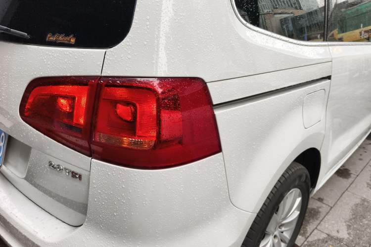 Used Volkswagen Sharan 2014 2.0 TSI Standard Model Right Rear Taillight